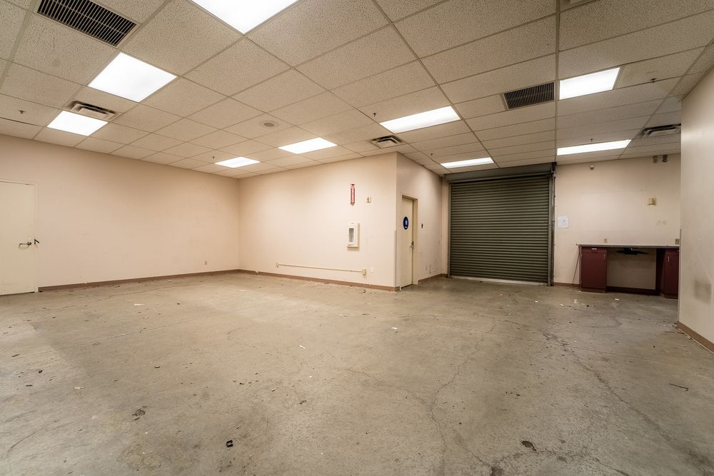 Veterans Affairs Outpatient Clinic: 351 Hartnell Ave, Redding, CA 96002